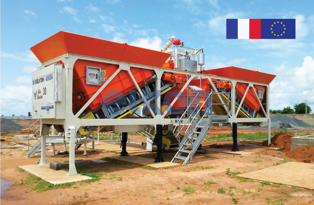 FRANCE : Une centrale à béton mobile MIX MASTER-30 dans la région de Toulouse